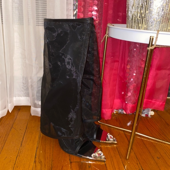 Mesh Booties - Picture 3 of 5